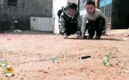 买球的app小孩子游戏活动有哪些小游戏(图4) 买球的app小孩子游戏活动有哪些小游戏(图4)