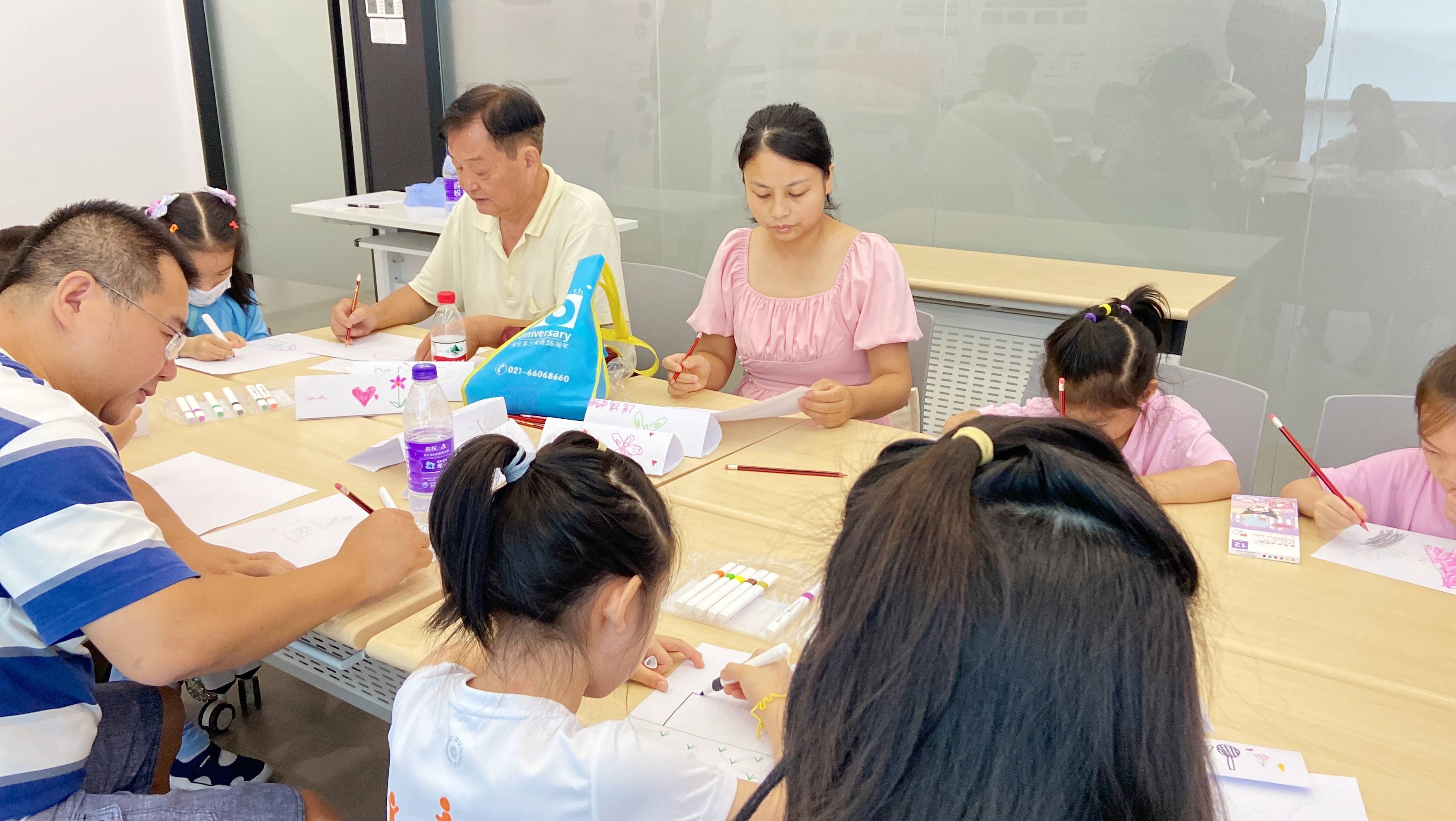 买球的app上海六一儿童医院举办“游戏力—快乐学习超能力”亲子家庭活动助力孩子全面发展!(图9) 买球的app上海六一儿童医院举办“游戏力—快乐学习超能力”亲子家庭活动助力孩子全面发展!(图9)